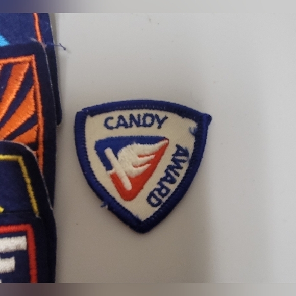 Vintage girl scout patches 26 of them - Picture 5 of 6